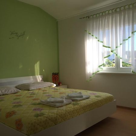 Vrh  Apartments Kukuruzovic מראה חיצוני תמונה