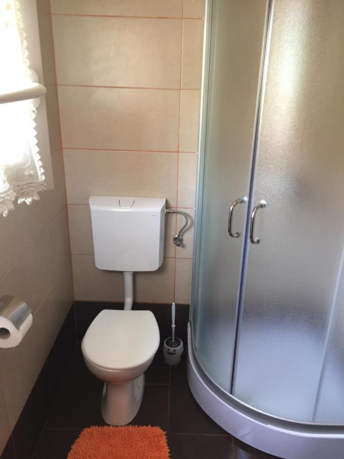 Vrh  Apartments Kukuruzovic מראה חיצוני תמונה