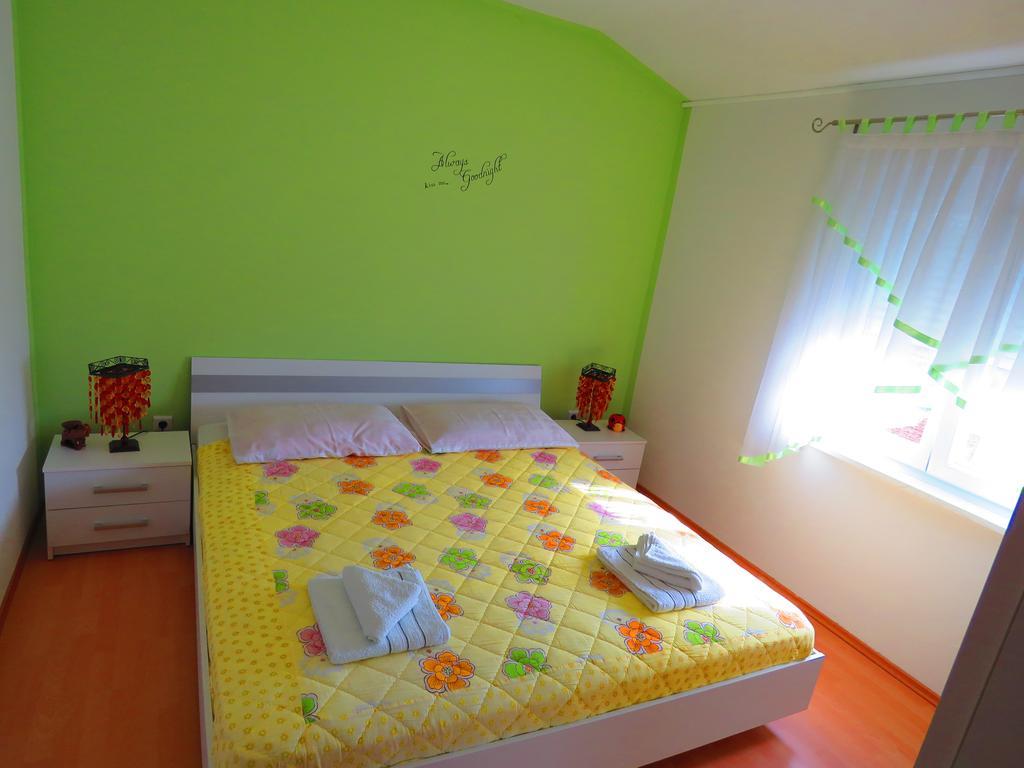 Vrh  Apartments Kukuruzovic מראה חיצוני תמונה